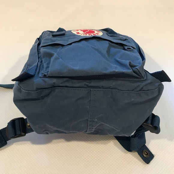FJALLRAVEN KANKEN Mini Backpack Blue Pre owned very good condition - Picture 8 of 8